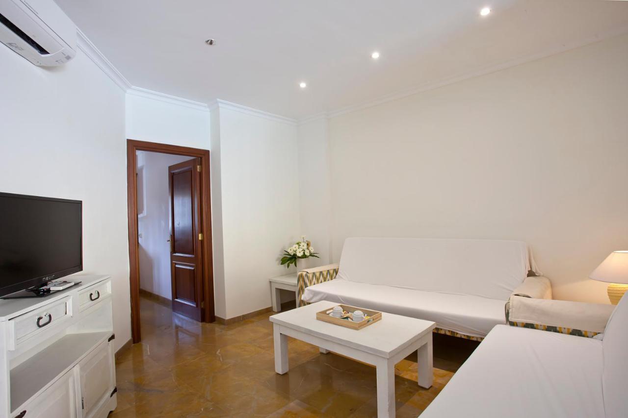 Apartments Galeon Suites 波连萨港 外观 照片